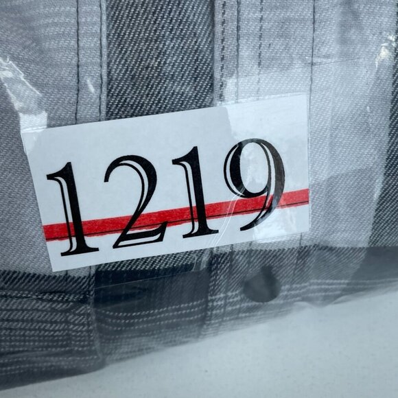 Bass Outdoor Heather Grey Stretch Flannel Shirt M Button-Down  NWT 1219 - Picture 8 of 9